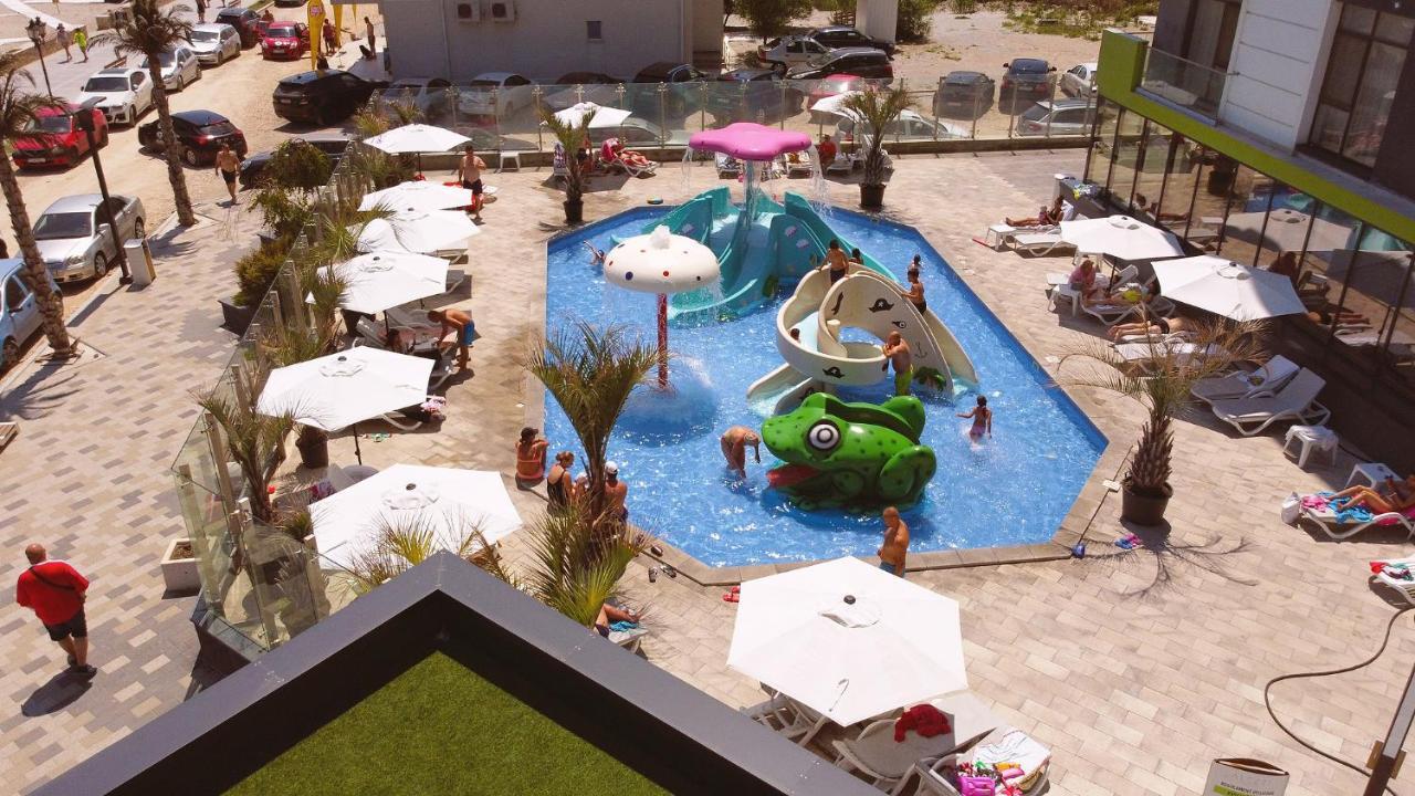 Cermar Apartment- Spa N Pool Beach Resort- Parking Mamaia Ngoại thất bức ảnh