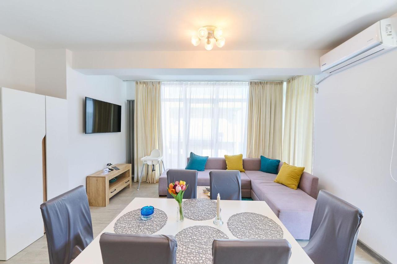 Cermar Apartment- Spa N Pool Beach Resort- Parking Mamaia Ngoại thất bức ảnh