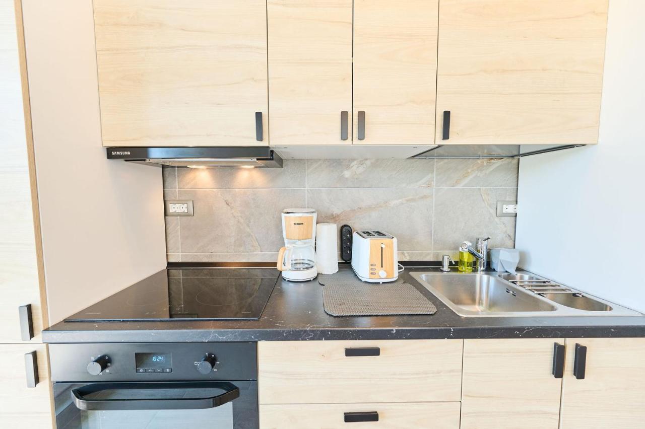 Cermar Apartment- Spa N Pool Beach Resort- Parking Mamaia Ngoại thất bức ảnh